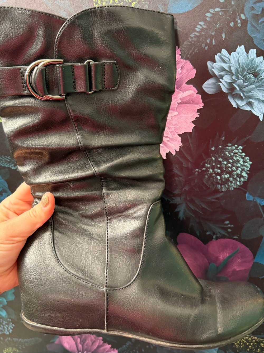 🤍✨Vangelo Women's Black Leather Combat-Style Moto Boots with Side Zip